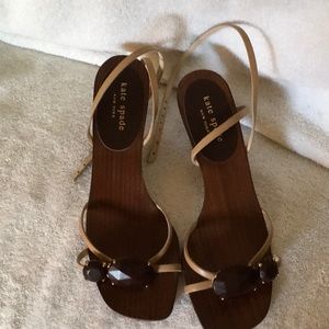 Kate Spade sandals with large brown stones size 7